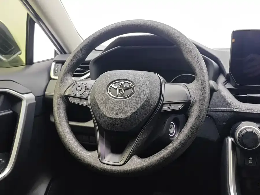 Toyota Wildlander Wildlander 2024 2.0L CVT 2WD Leading Edition 2024 — миниатюра 3