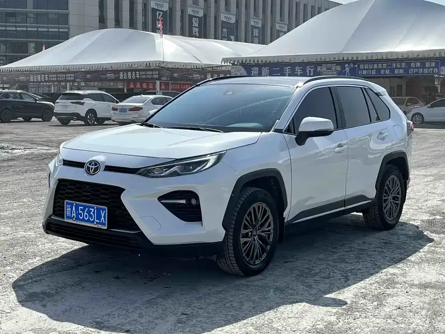Toyota Wildlander Wildlander 2023 2.0L CVT 4WD Luxury PLUS Edition 2023 — миниатюра 5