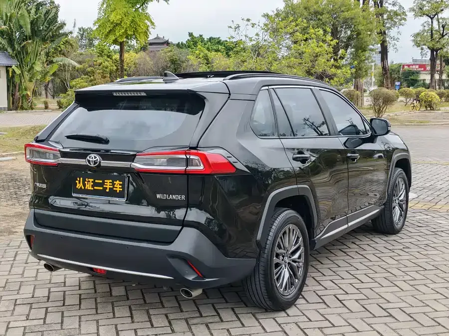 Toyota Wildlander Wildlander 2023 2.0L CVT 2WD Luxury PLUS Edition 2024 — миниатюра 2