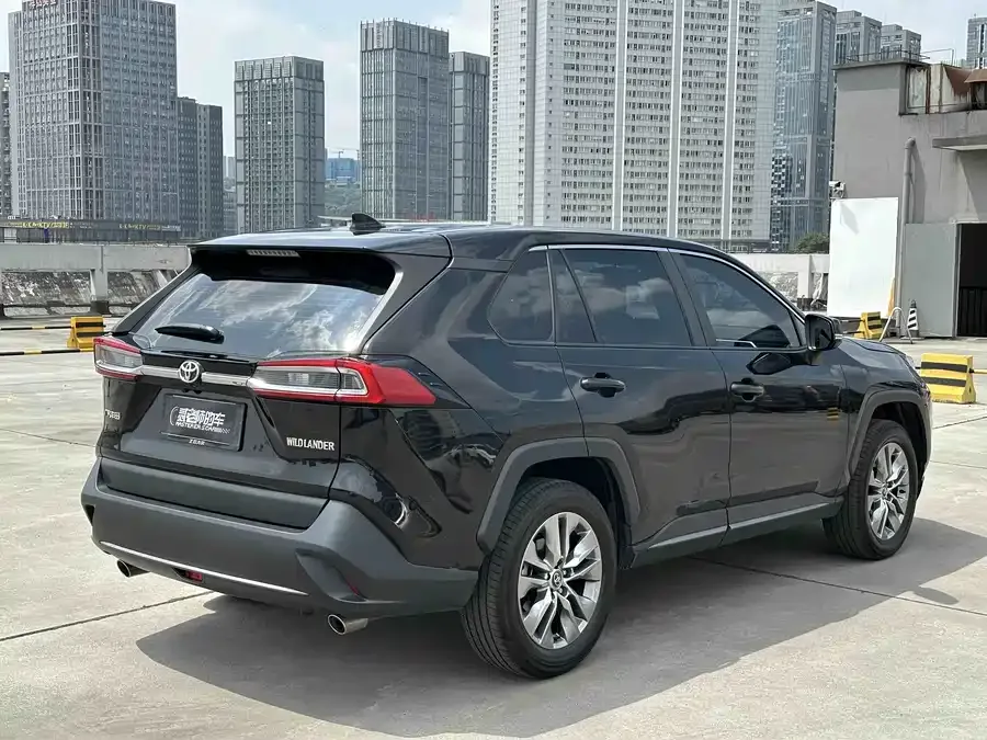 Toyota Wildlander Wildlander 2023 2.0L CVT 2WD Leading Edition 2023 — миниатюра 2