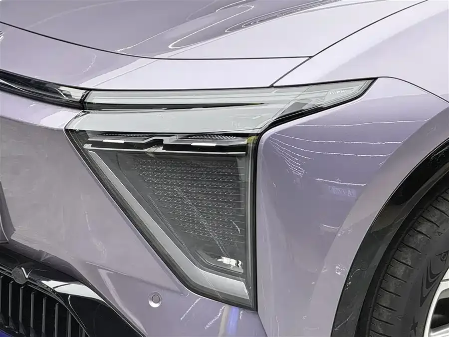 HiPhi Y Gaohe HiPhi Y 2023 560km Pioneer Edition 2025 — миниатюра 2