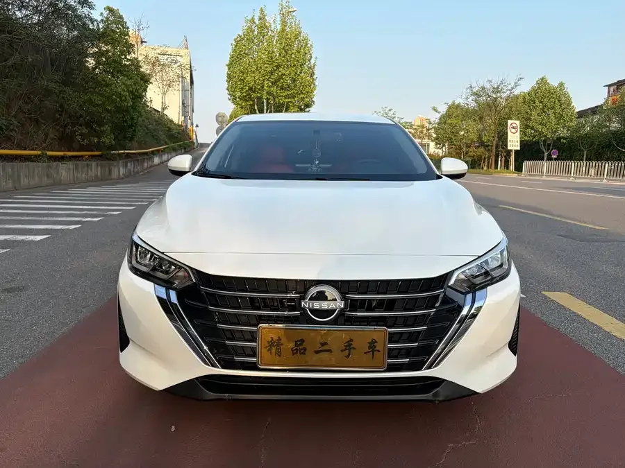Nissan Sylphy Sylphy 2025 1.6L CVT True Edition 2025 — фото 1, купить с доставкой в Москву