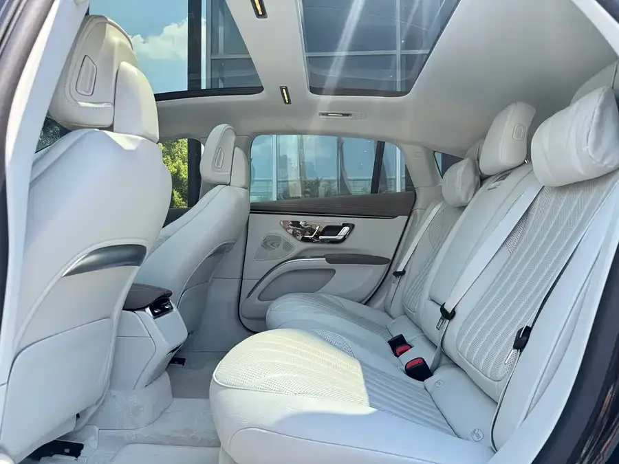 Mercedes-Benz EQS Mercedes-Benz EQS 2023 450+ Pioneer Edition 2024 — миниатюра 3