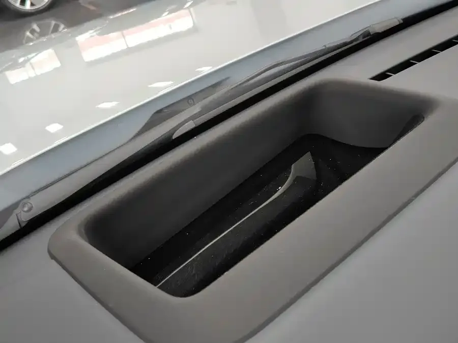 Li Xiang L7 Ideal L7 2025 Max Smart Renewal Edition 2025 — миниатюра 3