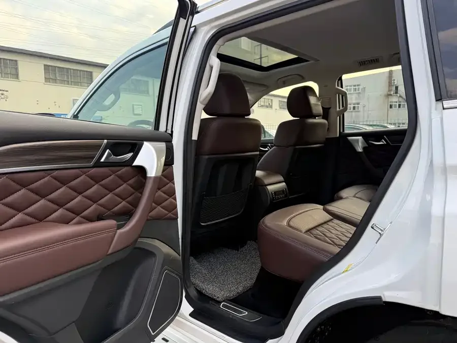 Haval H9 Haval H9 2022 2.0T Gasoline 4WD Smart Edition 5 Seaters 2023 — миниатюра 3