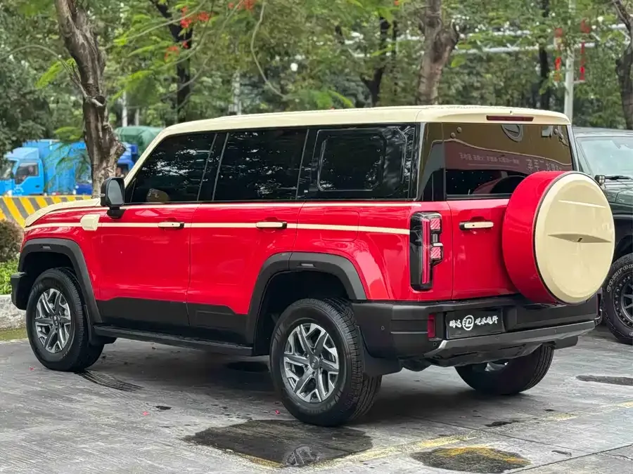 BAIC BJ40 Beijing Off-road BJ40 2024 2.0T New City Hunter Edition Knight Type 2024 — миниатюра 4