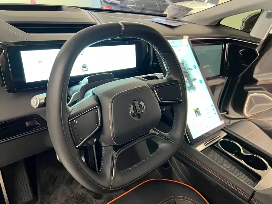 HiPhi X HiPhi X 2021 flagship version 4-seater 2022 — миниатюра 3