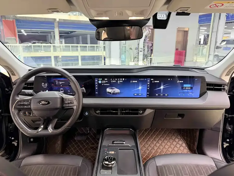 Ford Mondeo 2023 Mondeo EcoBoost 245 Luxury 2024 — миниатюра 4
