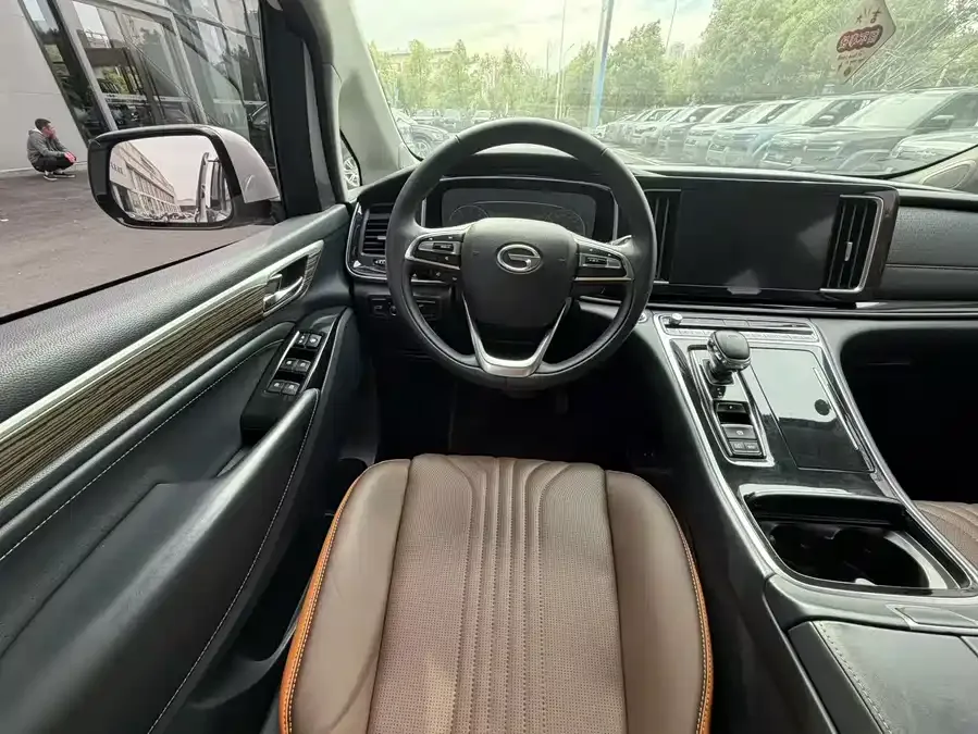 GAC Trumpchi M8 Trumpchi M8 2023 Lingxiu Series 390T Deluxe Edition 2023 — миниатюра 5