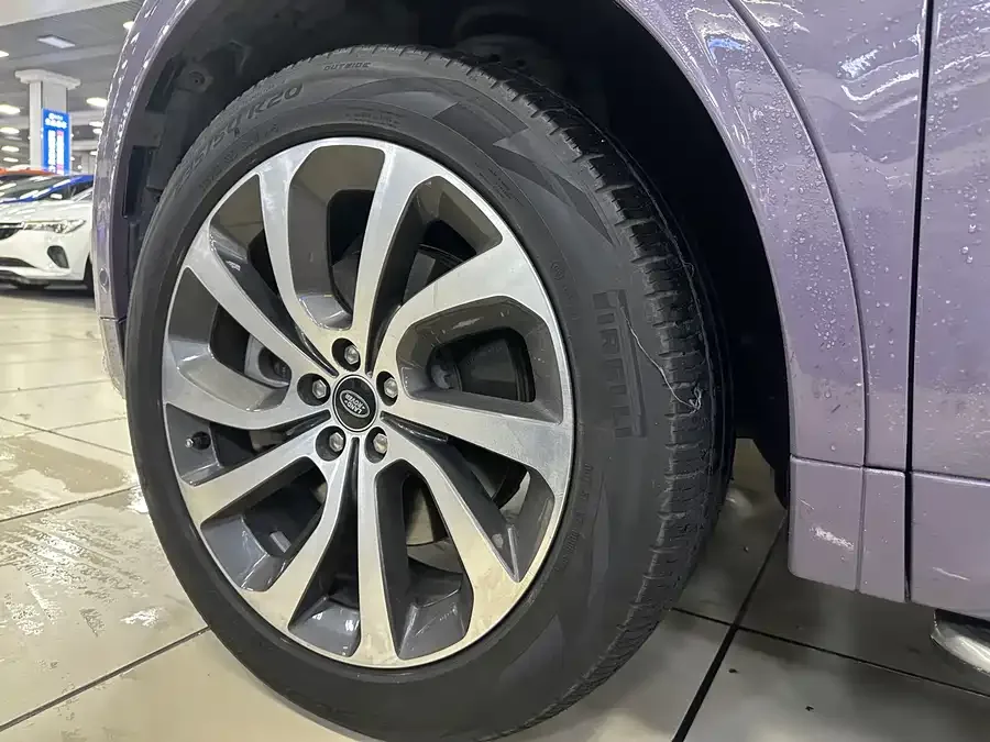 Land Rover Pre-owned Discovery Sports Discovery Sport 2022 facelift 249PS R-Dynamic SE Performance Technology Edition 5-seater 2023 — миниатюра 5