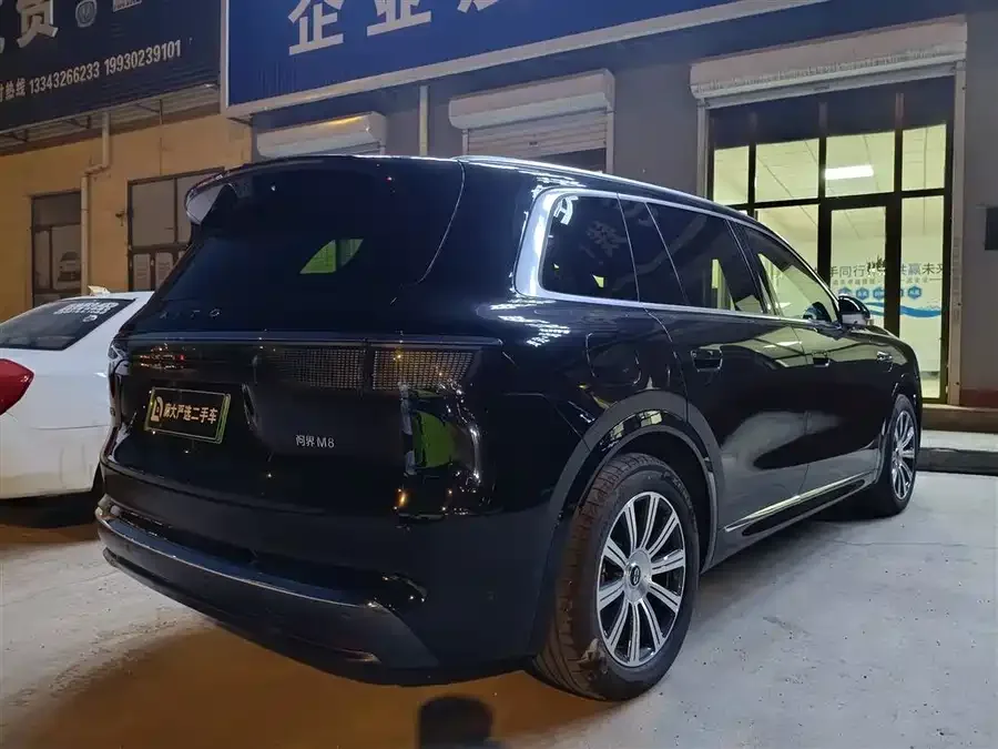 AITO M8 Wenjie M8 2025 Extended Range Max+ Version 53.4kWh 5-Seat Version (192-line LiDAR) 2025 — миниатюра 4