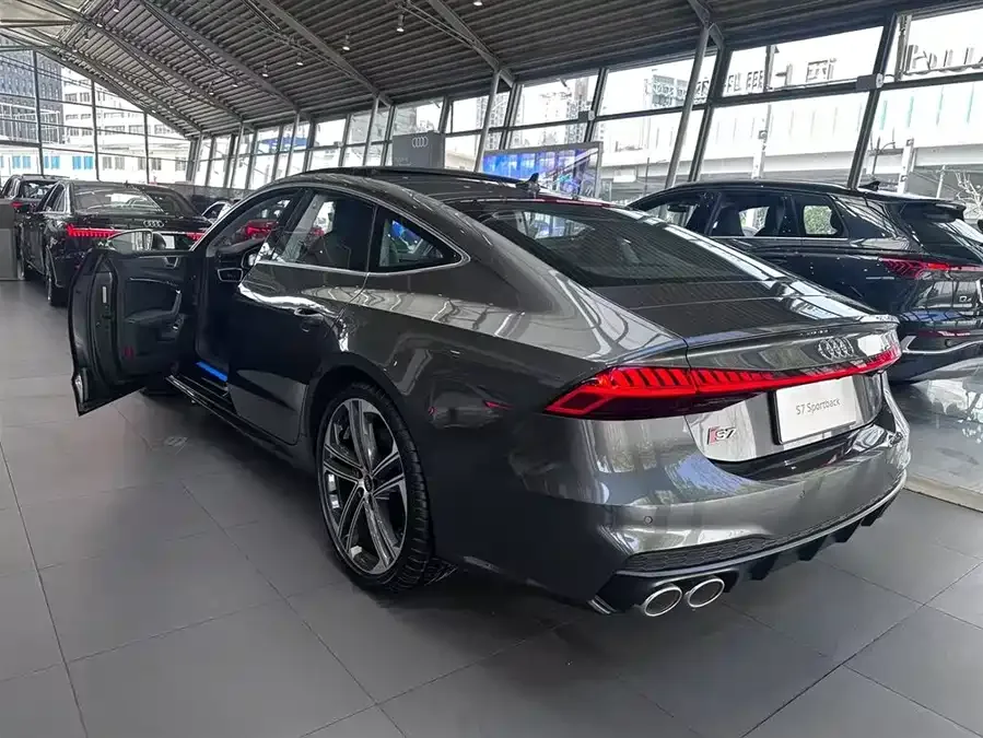 Audi S7 (4K) 2024 2.9 TFSI quattro 2025 — миниатюра 3