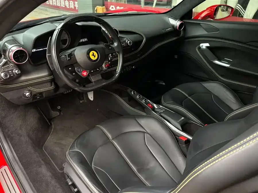 Ferrari F8 Ferrari F8 2020 Spider 3.9T V8 2022 — миниатюра 5