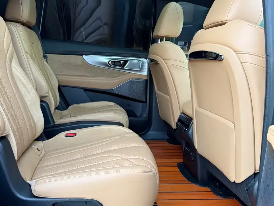 GAC Trumpchi ES9 PHEV Trumpchi ES9 2024 PHEV 143km Traveler Max 2023 — миниатюра 5