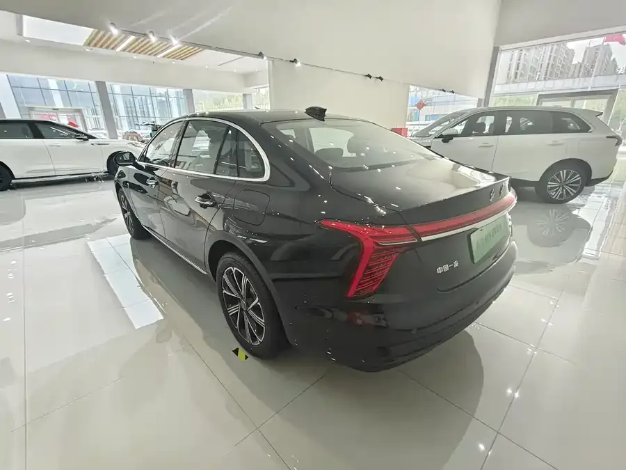 Hongqi H5 PHEV Hongqi H5 PHEV 2025 130 Super Hybrid Edition 2026 — миниатюра 5