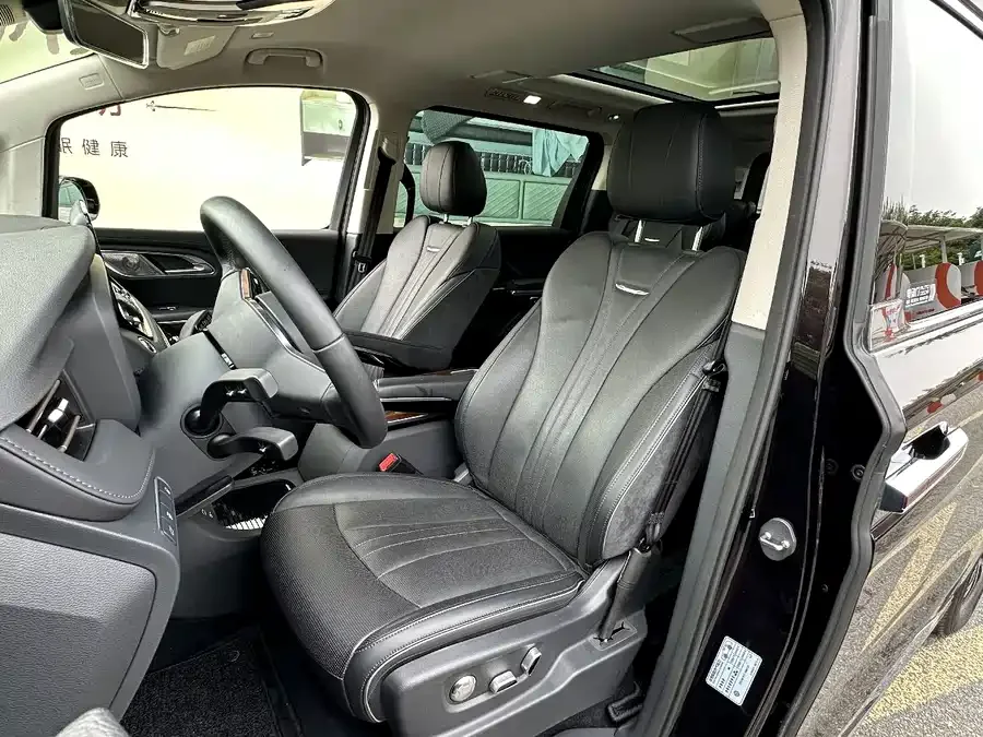 Hongqi HQ9 Hongqi HQ9 2024 2.0T Luxury Edition 2024 — миниатюра 2
