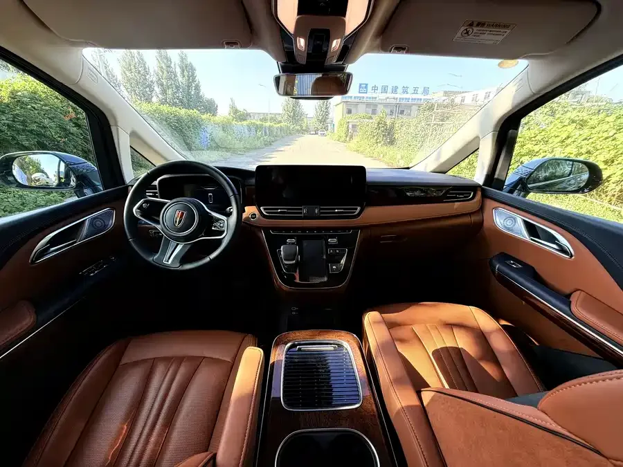 Hongqi HQ9 Hongqi HQ9 2023 2.0T Intelligent Connection Flagship Edition 2023 — миниатюра 4