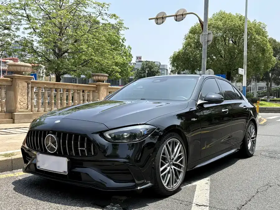 Mercedes-Benz C-Class AMG 2025