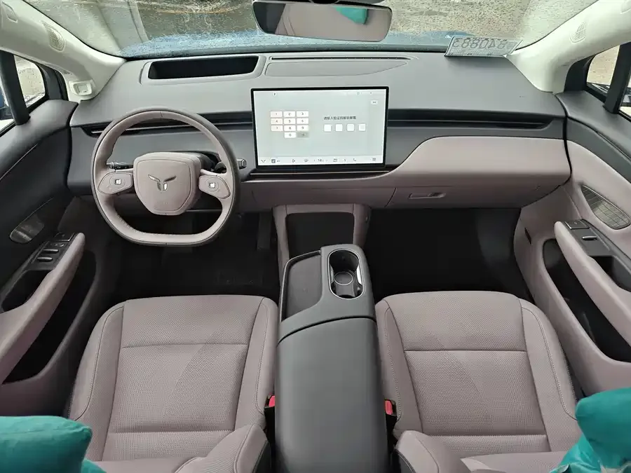 Hongqi Tiangong 06 Hongqi Tiangong 06 2025 660 AWD Smart Selection Edition 2025 — миниатюра 3