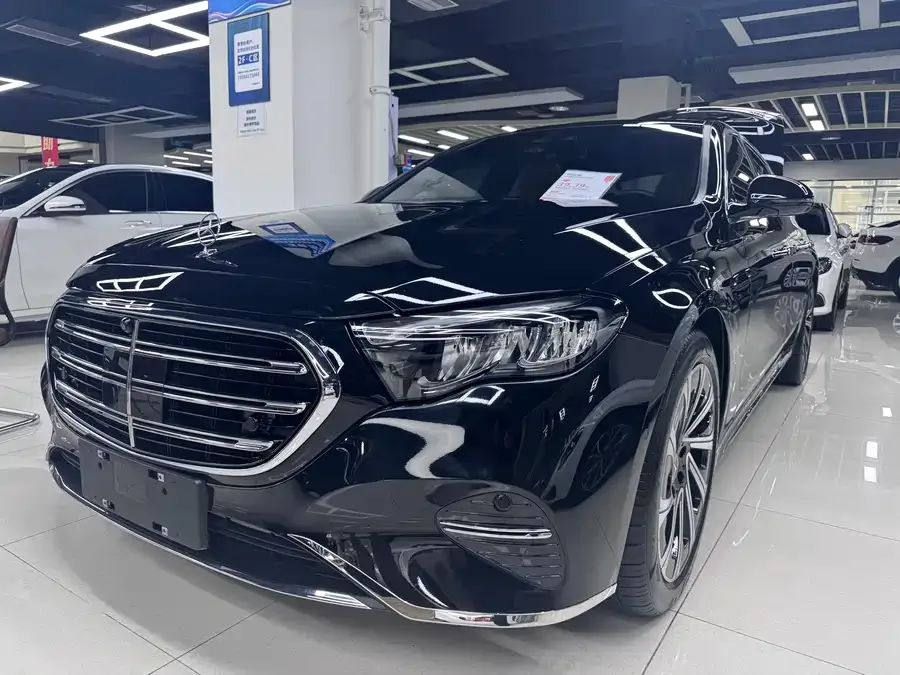 Mercedes-Benz E-Class 2025