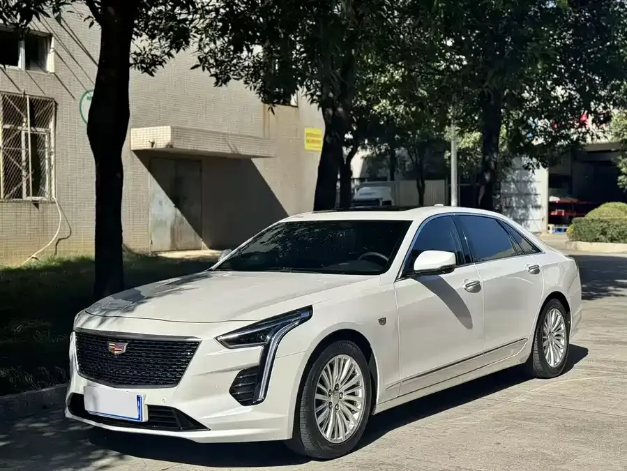 Cadillac CT6 2023