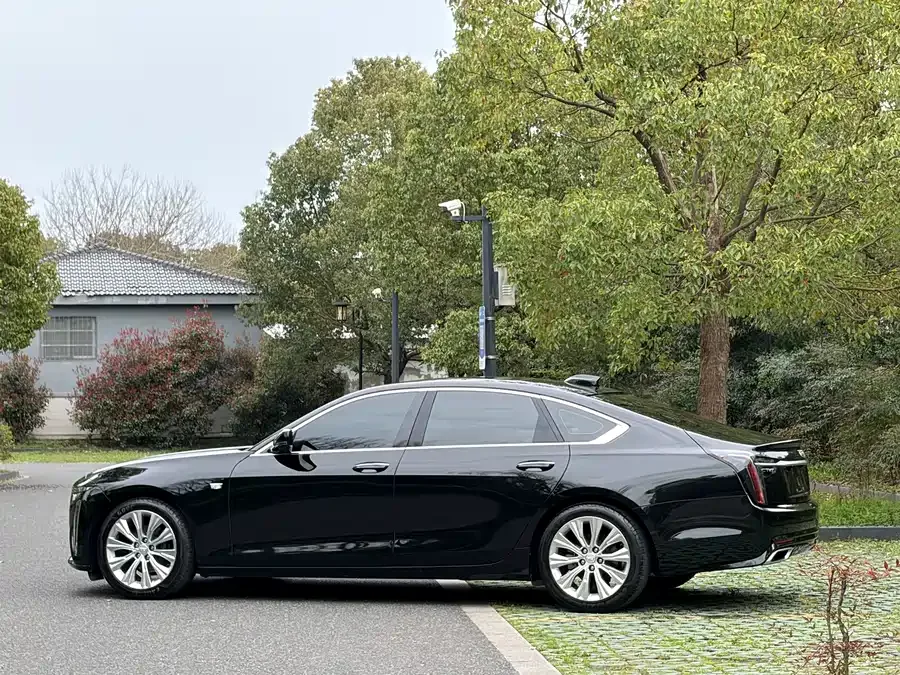 Cadillac CT6 2023 28T Premium Edition 2024 — миниатюра 3