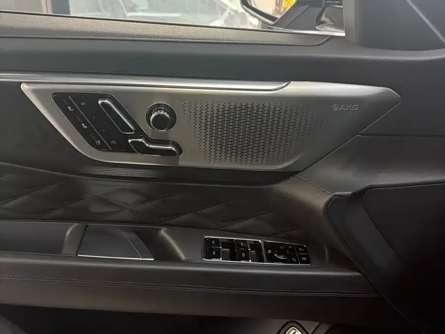 Cadillac CT6 2023 28T Premium Edition 2024 — миниатюра 5