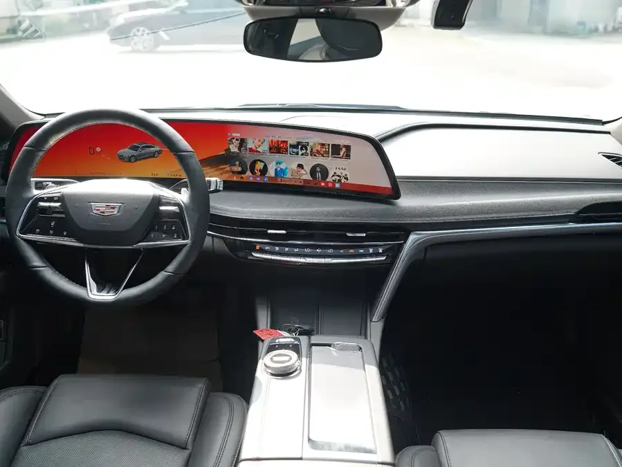 Cadillac CT6 2023 28T Fashion Model 2024 — миниатюра 2