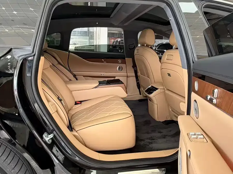 Enjoy World S9 Xiangjie S9 2024 Pure Electric Ultra Four-wheel Drive Flagship Edition 2024 — миниатюра 3