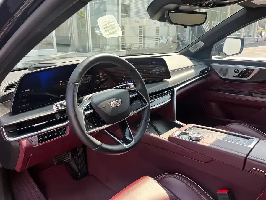 Cadillac CT6 2023 28T Platinum 2024 — миниатюра 2