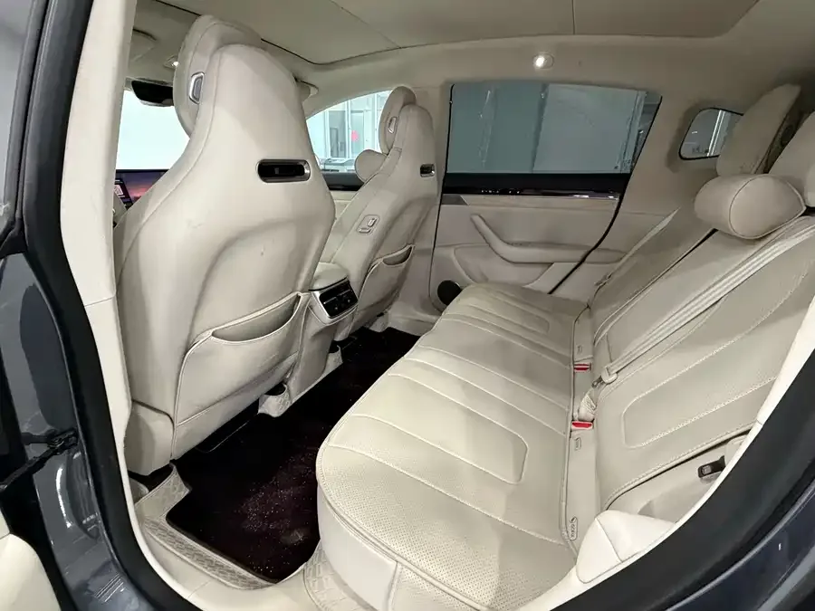 Smart world R7 Zhijie R7 2024 pure electric 802km Max 2024 — миниатюра 2