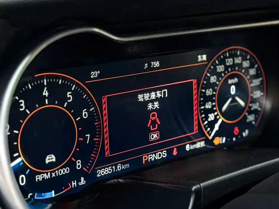 Ford Mustang 2021 Mustang 2.3T EcoBoost 2022 — миниатюра 5