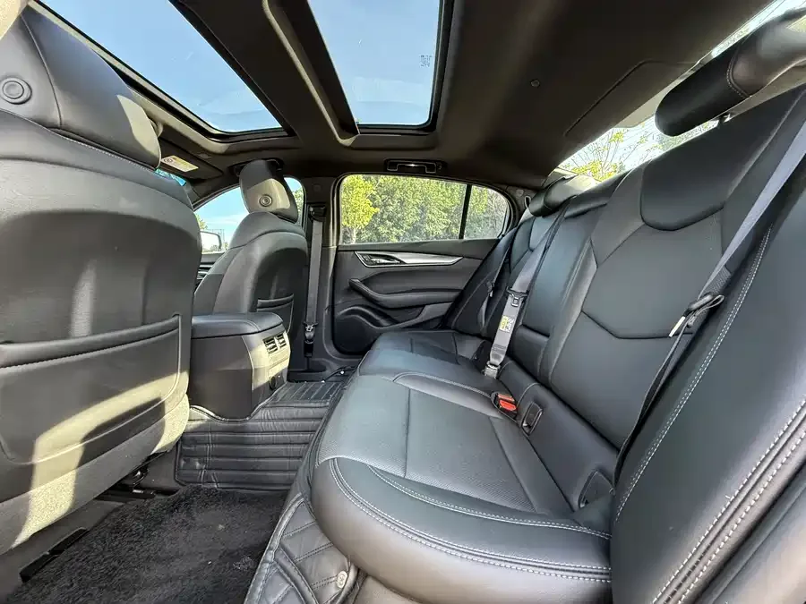 Cadillac CT5 2022 28T Luxury Edition 2022 — миниатюра 3