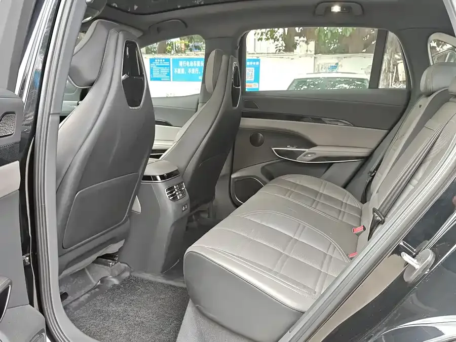 Hongqi Tiangong 08 Hongqi Tiangong 08 2025 680 Ultra 4WD version 2024 — миниатюра 2