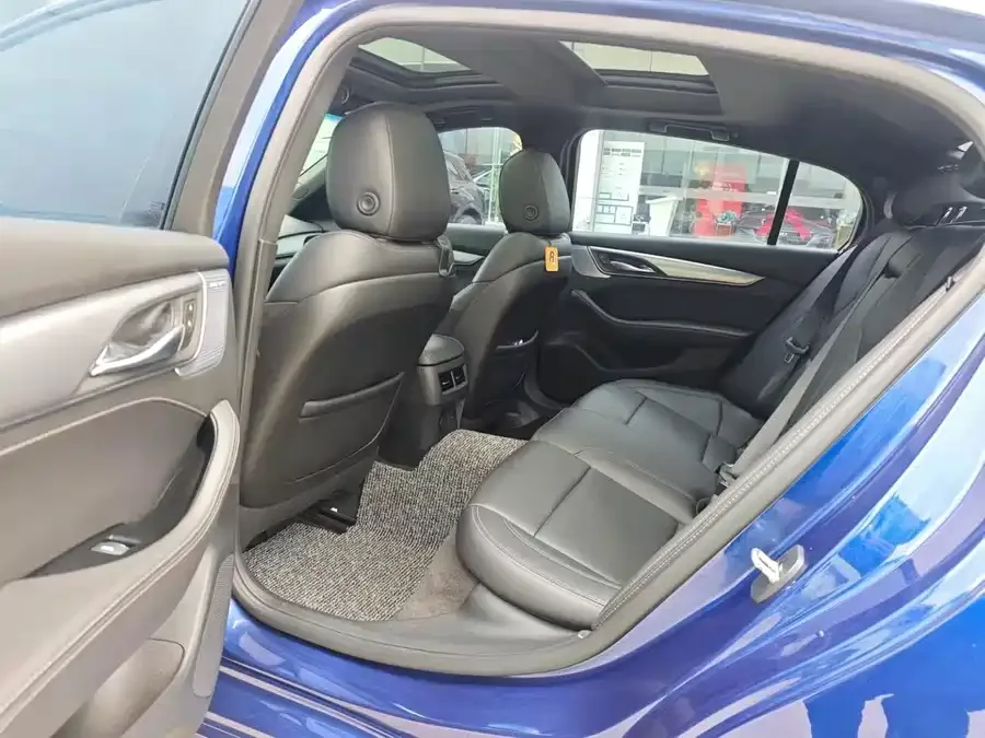 Cadillac CT5 2023 28T Premium Edition 2023 — миниатюра 5