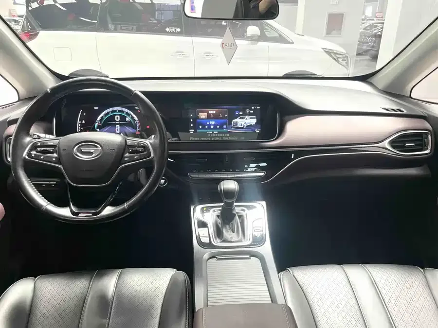 GAC Trumpchi M6 Trumpchi M6 2021 270T DCT Premium Edition (seven seats) 2023 — миниатюра 3