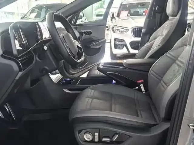 Hongqi EH7 Hongqi EH7 2024 760 Pro+ 4WD version 2024 — миниатюра 4