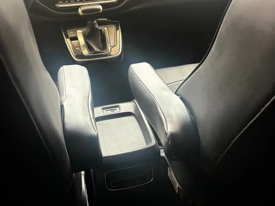GAC Trumpchi M6 Trumpchi M6 2021 270T DCT Elite Edition (seven seats) 2022 — миниатюра 4