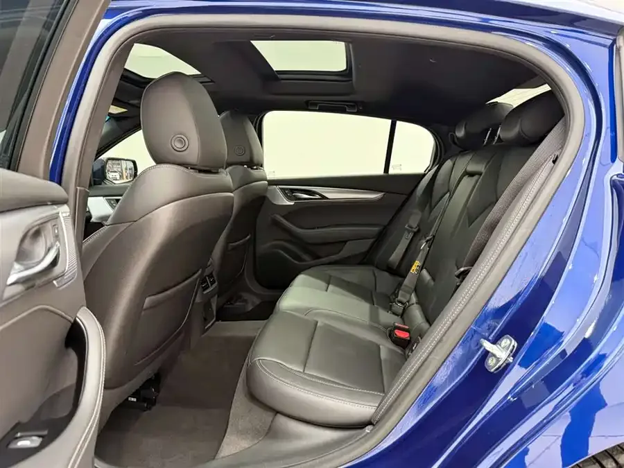 Cadillac CT5 2023 28T Premium Edition 2023 — миниатюра 5