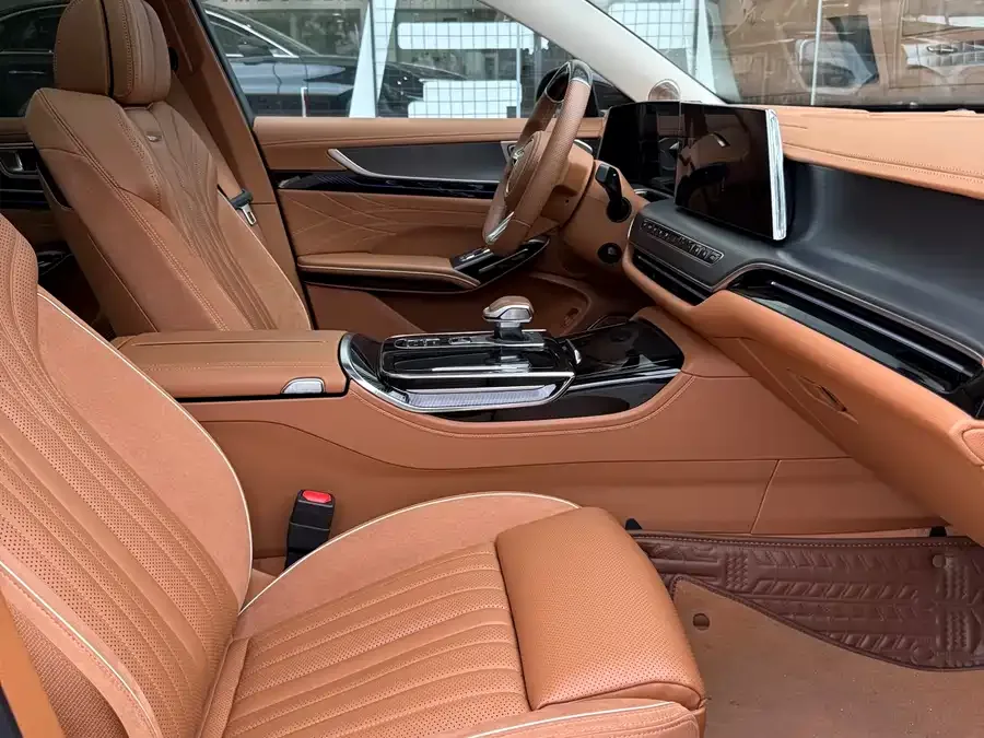 Hongqi H9 Hongqi H9 2024 2.0T Qichang Private Fashion Edition 2024 — миниатюра 4