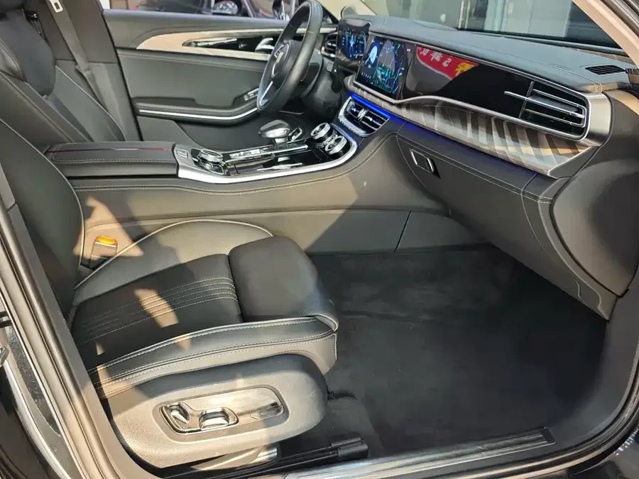 Hongqi H9 Hongqi H9 2022 2.0T Intelligent Connection Flagship Edition 2022 — миниатюра 4