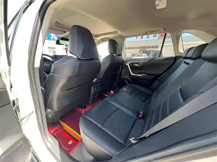 Toyota RAV4 RAV4 Rongfang 2022 2.0L CVT 2WD Fashion PLUS Edition 2022 — миниатюра 4