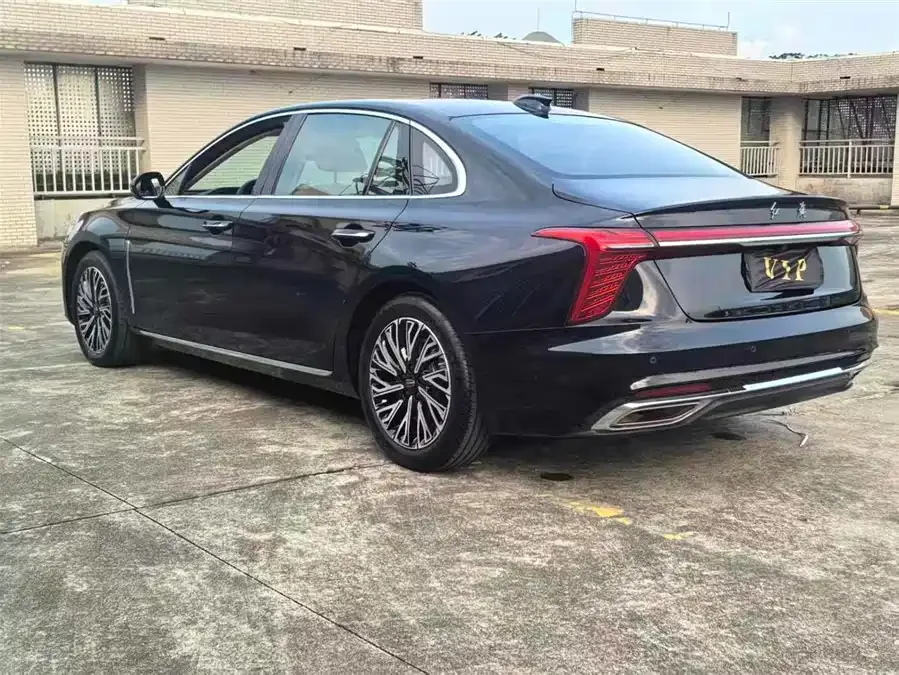 Hongqi H5 Hongqi H5 2023 2.0T Automatic Intelligent Connected Flag Edition 2023 — миниатюра 5