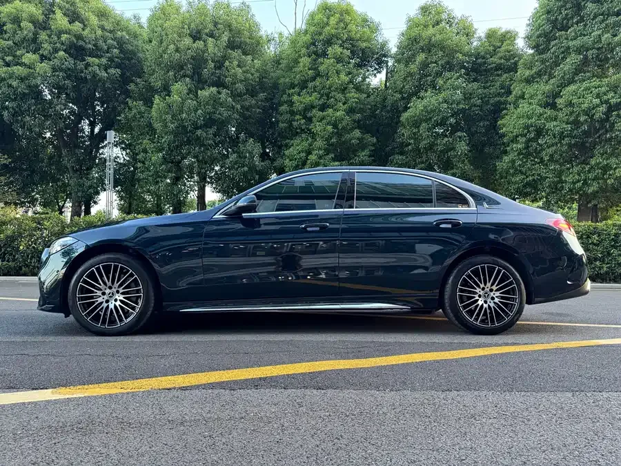 Mercedes-Benz Class C Mercedes-Benz C-Class 2023 Model II C 260 L Sports Edition 2023 — миниатюра 3