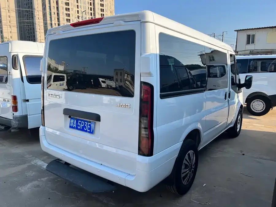 Jiangling Fushun Jiangling Fushun 2023 2.0T automatic short-axle low-top commercial multi-purpose passenger car 6 seats lift tailgate 2024 — миниатюра 5