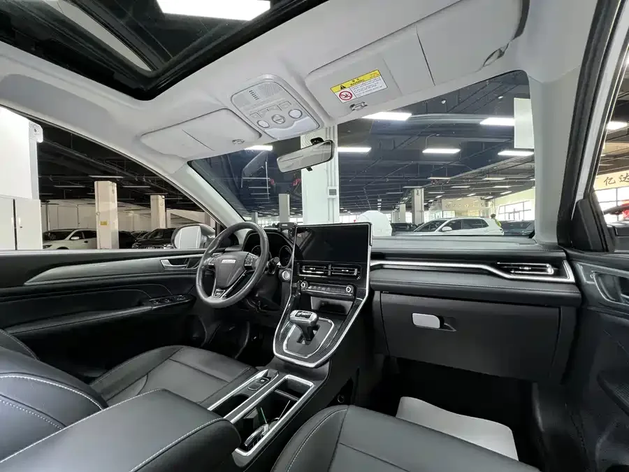 Haval M6 Haval M6 2021 PLUS 1.5T DCT Luxury Smart Connected Edition 2022 — миниатюра 5