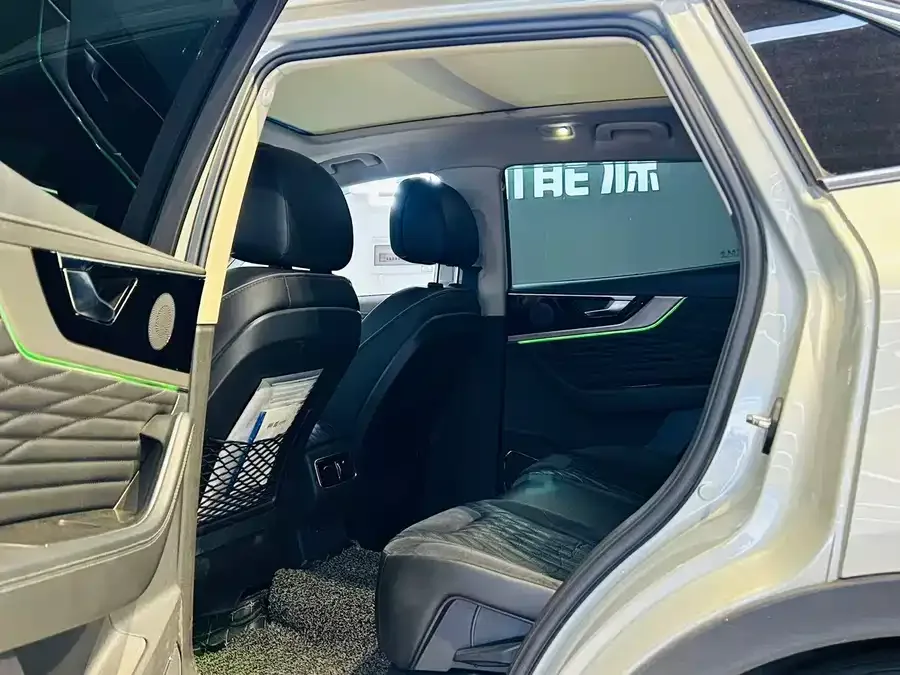 Hongqi HS5 Hongqi HS5 2022 2.0T Zhilian Qixiang 4WD Edition 2023 — миниатюра 2