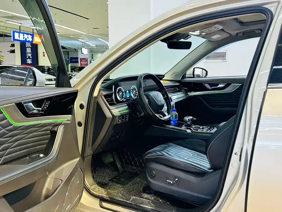 Hongqi HS5 Hongqi HS5 2022 2.0T Zhilian Qixiang 4WD Edition 2023 — миниатюра 4