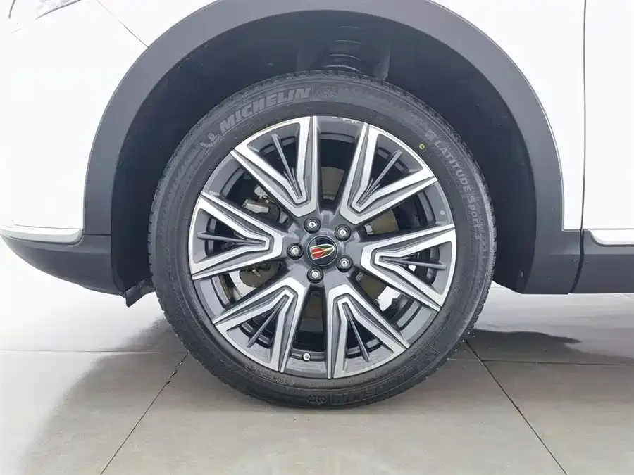 Hongqi HS5 Hongqi HS5 2022 facelift 2.0T Zhilian Qixiang four-wheel drive version 2023 — миниатюра 5