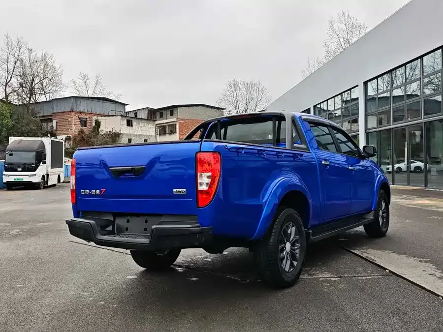 Jiangling Domain Tiger 7 Yuhu 7 2022 2.0T automatic diesel four-wheel drive comfort type long axis 2022 — миниатюра 5